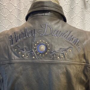 Harley-Davidson size large Brown Leather Bomber Jacket Riding‎ Gear Lady Rider